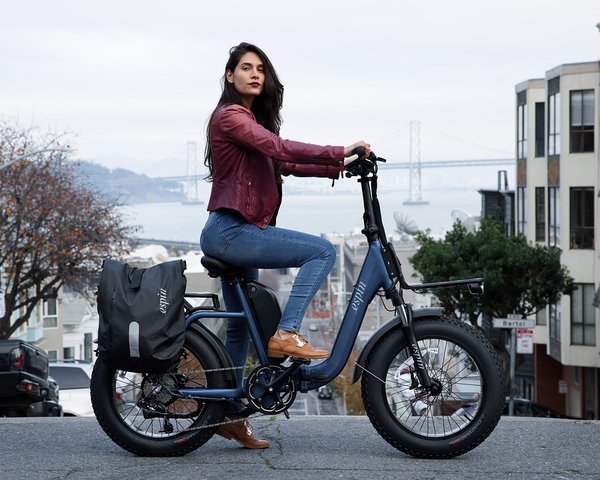 Des vélos électriques reconditionnés haut de gamme à prix réduits